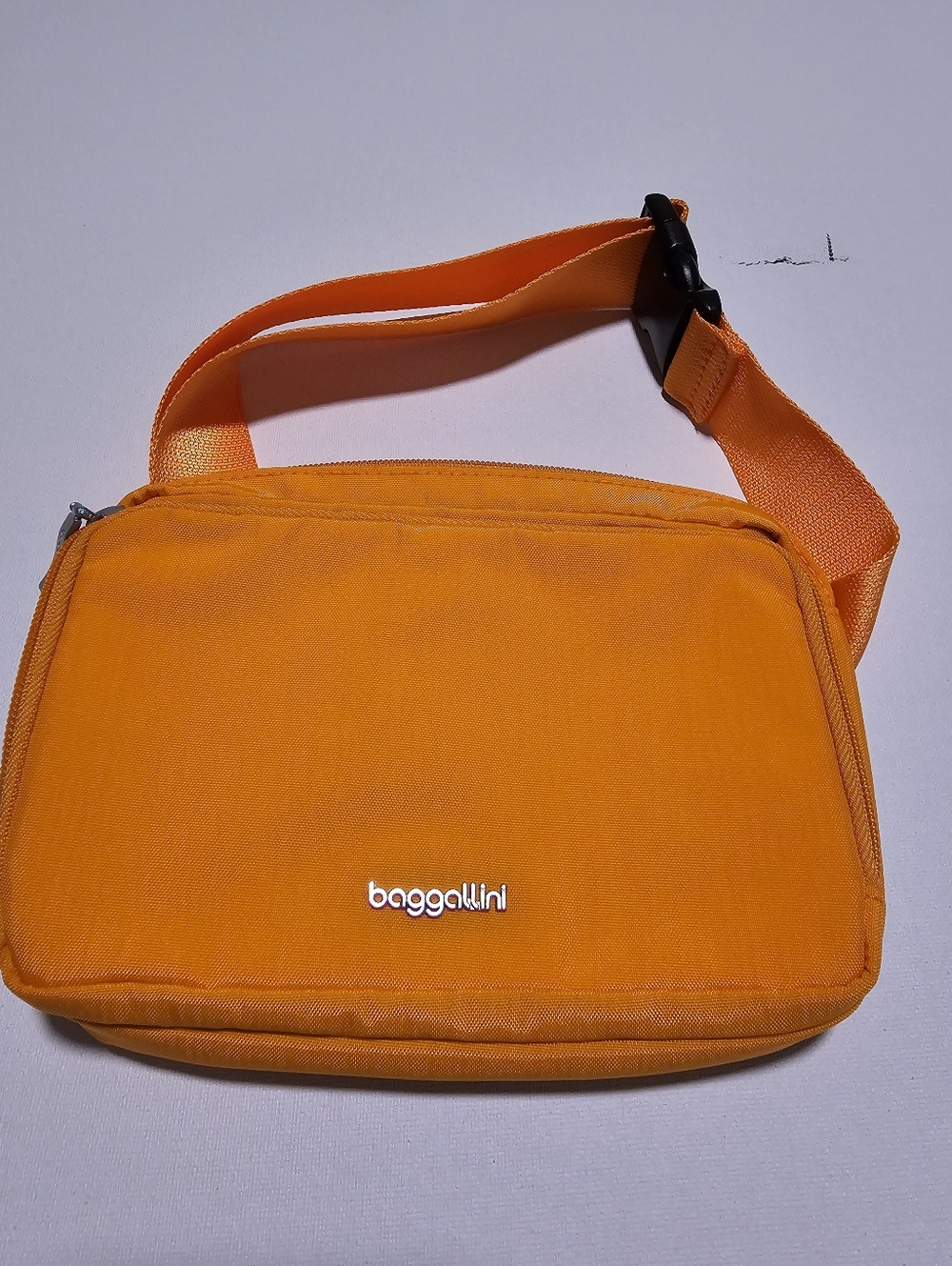 Baggallini Orange Nylon Belt Bag with Adjustable Strap